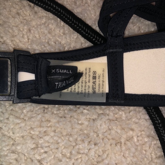 Triangle swimsuit - Picture 4 of 4